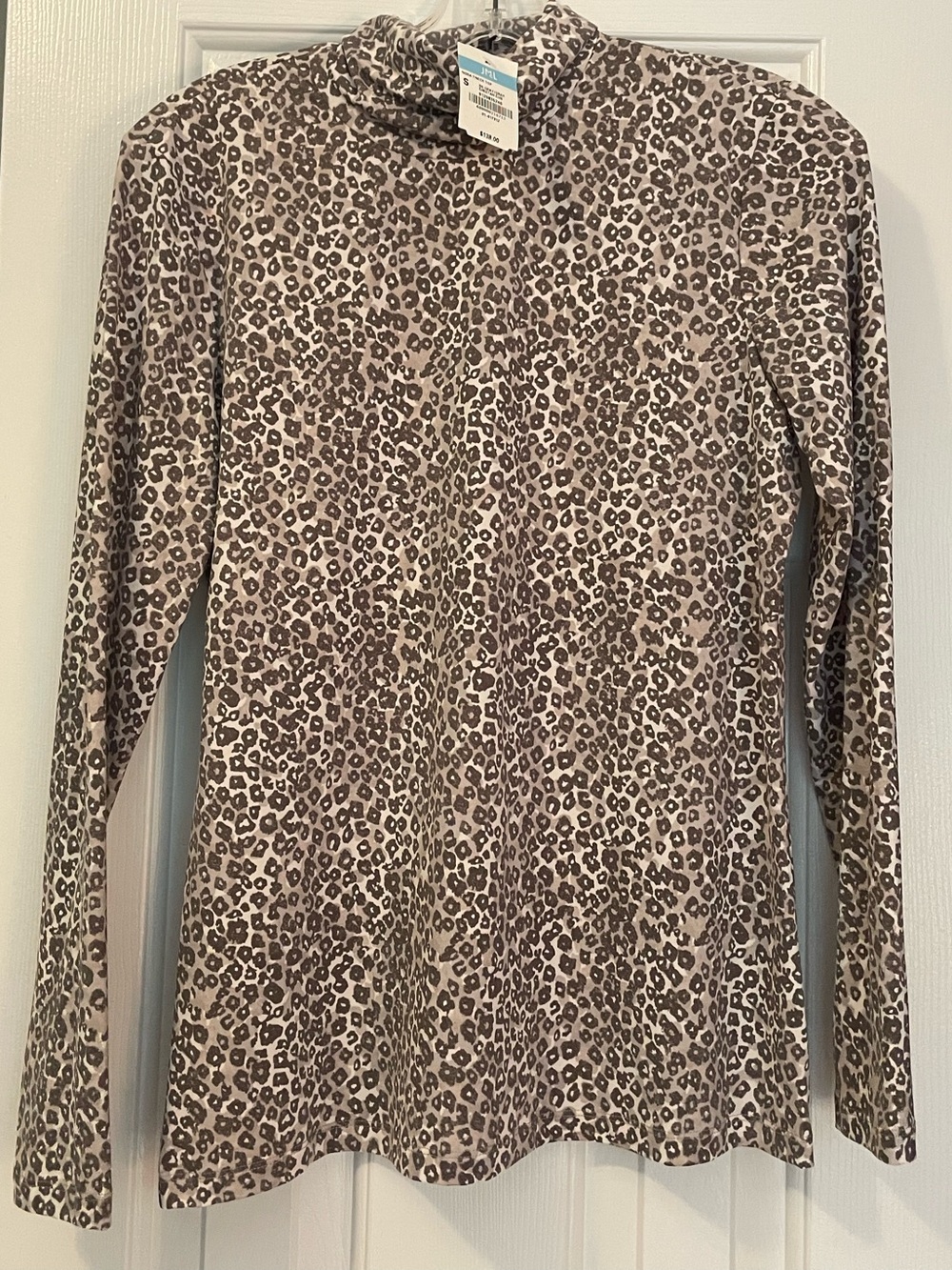 J McLaughlin Leopard-Print Long Sleeve Mock Turtleneck Top